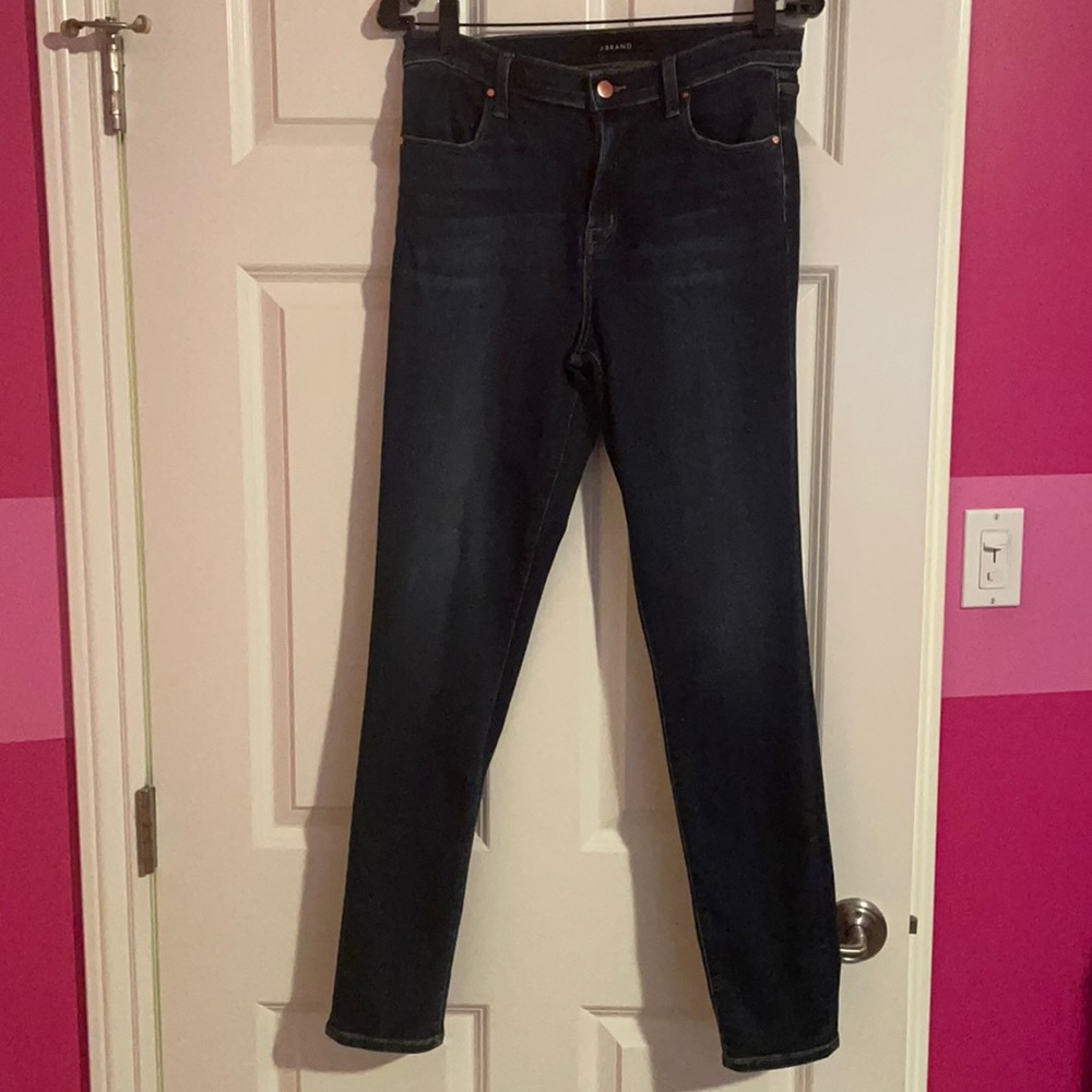 J Brand Dark wash skinny jeans. Size 30